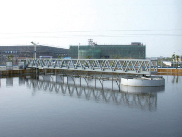 BG系列周边传动刮稀泥机